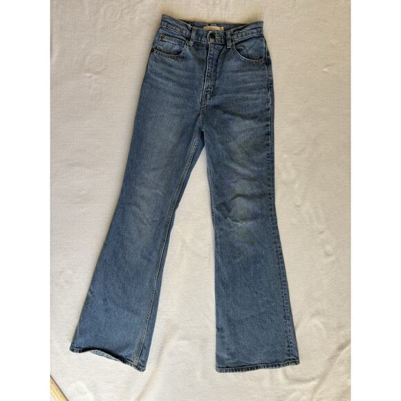 Levi's Premium 70s High Rise Flare Jeans Women 25 L Big E Retro Hippie Festival - Picture 1 of 13